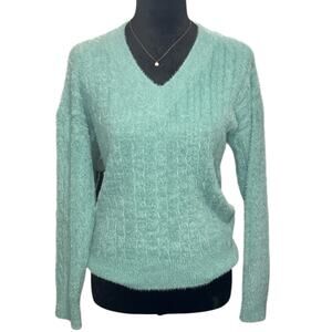 Teal V-Neck Long Sleeved Soft Sweater, Size L, EUC